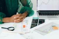 How Controllers Can Support Growth How Controllers Can Support Growth